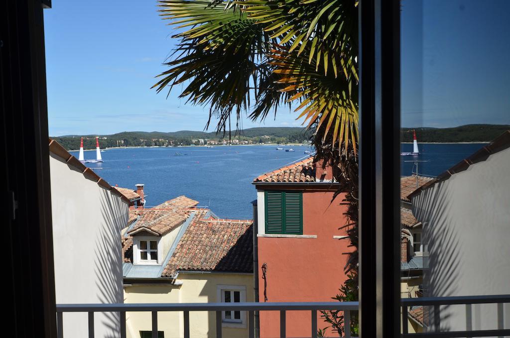 Sea View House Olja Rovinj Rum bild
